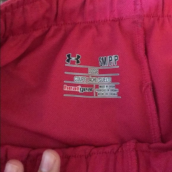 Under Amour shorts - Picture 2 of 2